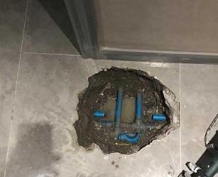 东港阳台漏水维修公司分享下暖气管道漏水的原因有哪些